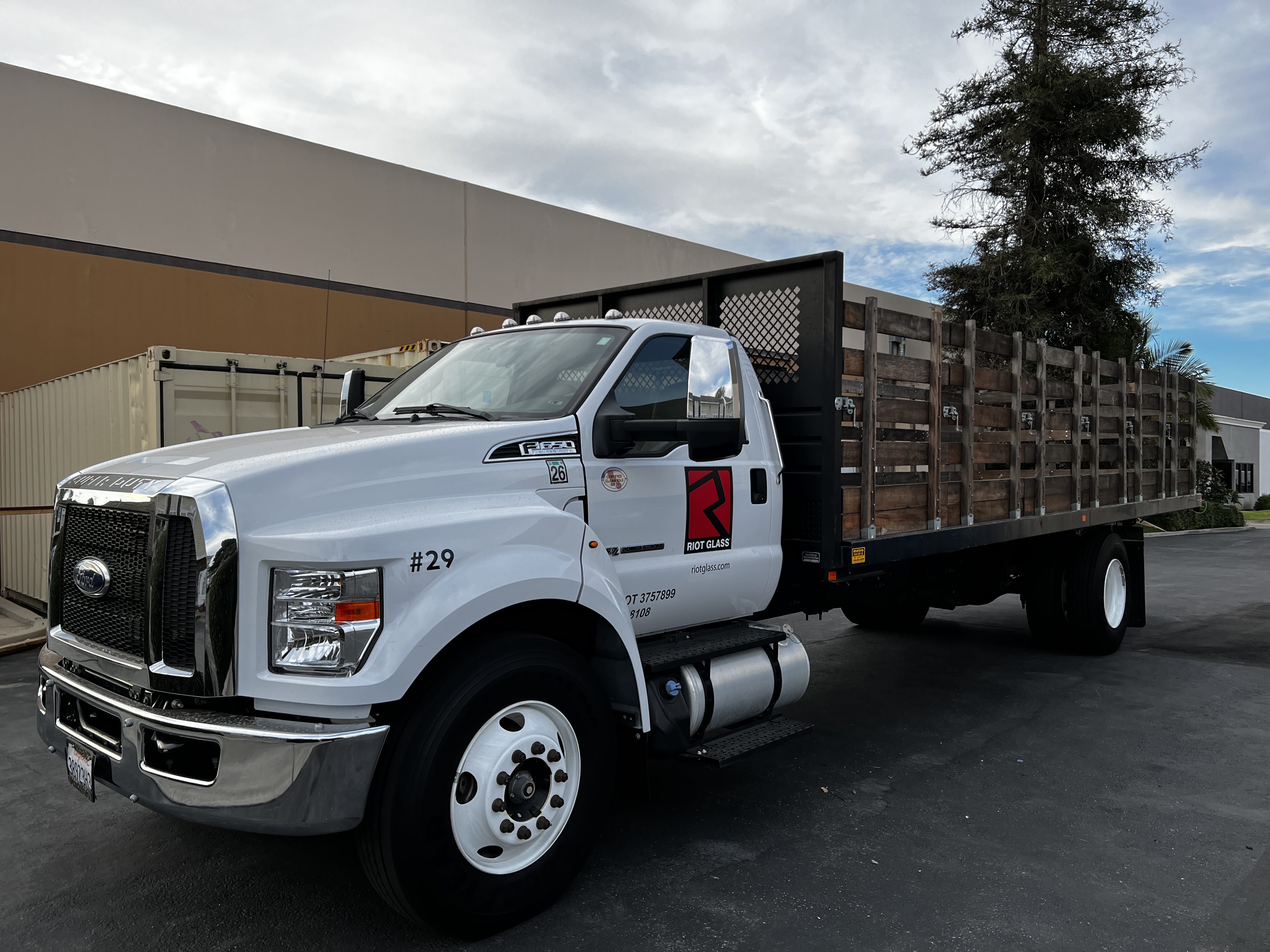 Riot Glass pick up truck